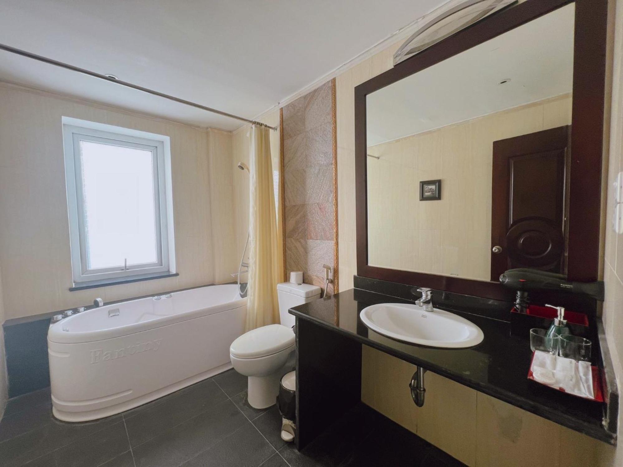 Ha Noi Memory Central Hotel And Spa Hanoi Eksteriør billede